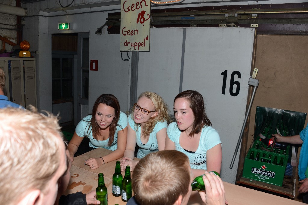 ../Images/Feest zonder naam 2015 037.jpg